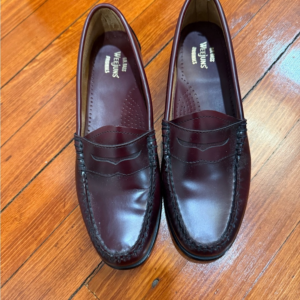 G.H. Bass & Co.  1936 WILLA FLAT STRAP WEEJUNS LOAFER - Burgundy